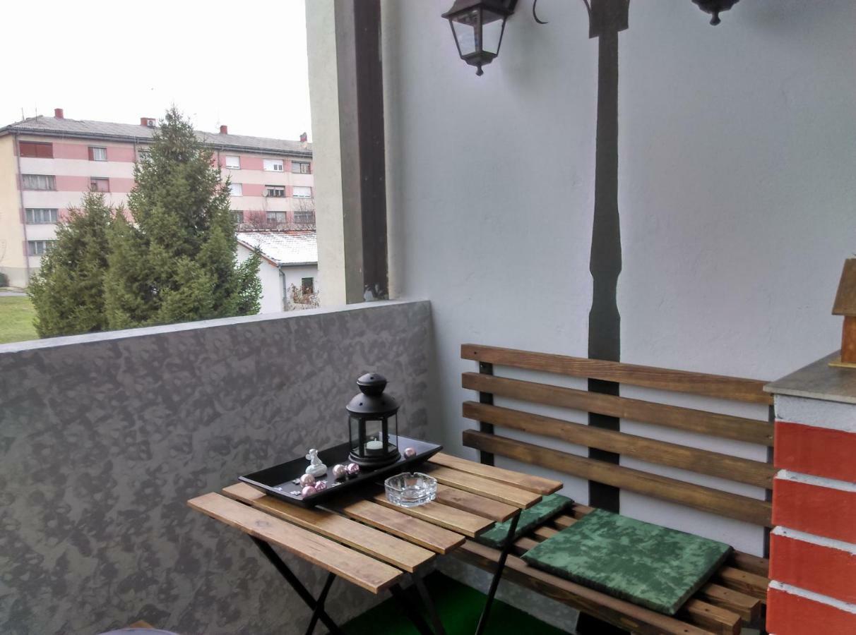 Studio Apartman Zdral ダルバル エクステリア 写真